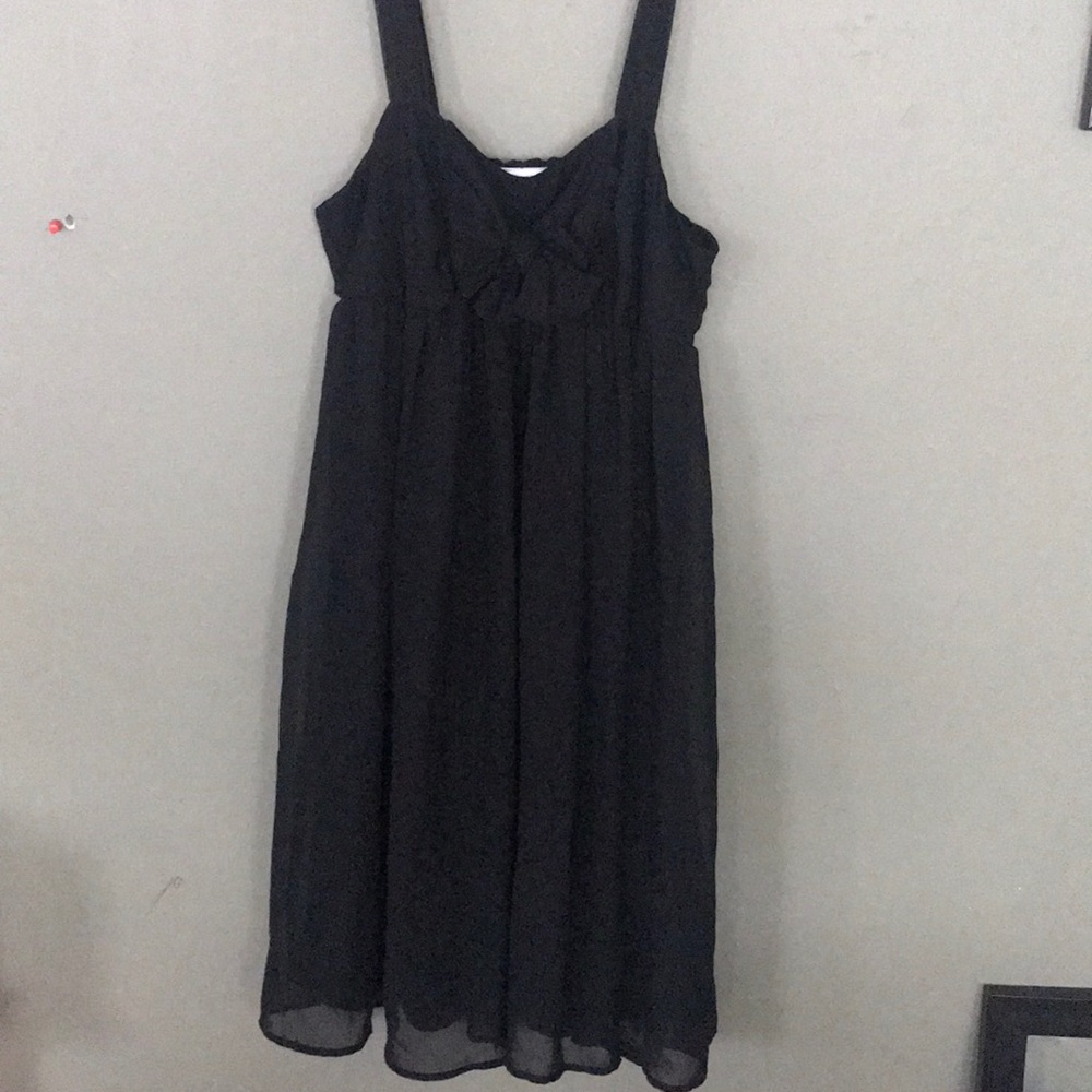 maternity dress size M